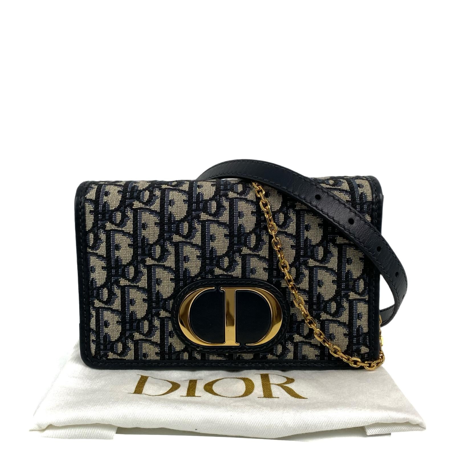 △ DIOR 迪奧 Navy And Beige Canvas 30 Montaigne Oblique 2 In 1 Shoulder Bag 深藍色和淺褐色帆布肩背包-267010986