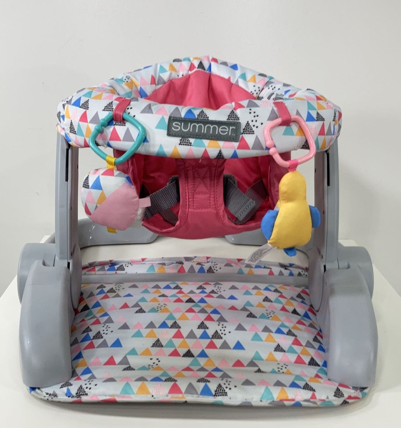 Shop Summer Infant Learn To Sit, Funfetti Pink at GoodBuy Gear