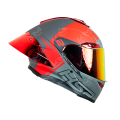 Casco integral HS2 color rojo y gris mate con visera dorada, diseño cerrado y protección en motocicleta.