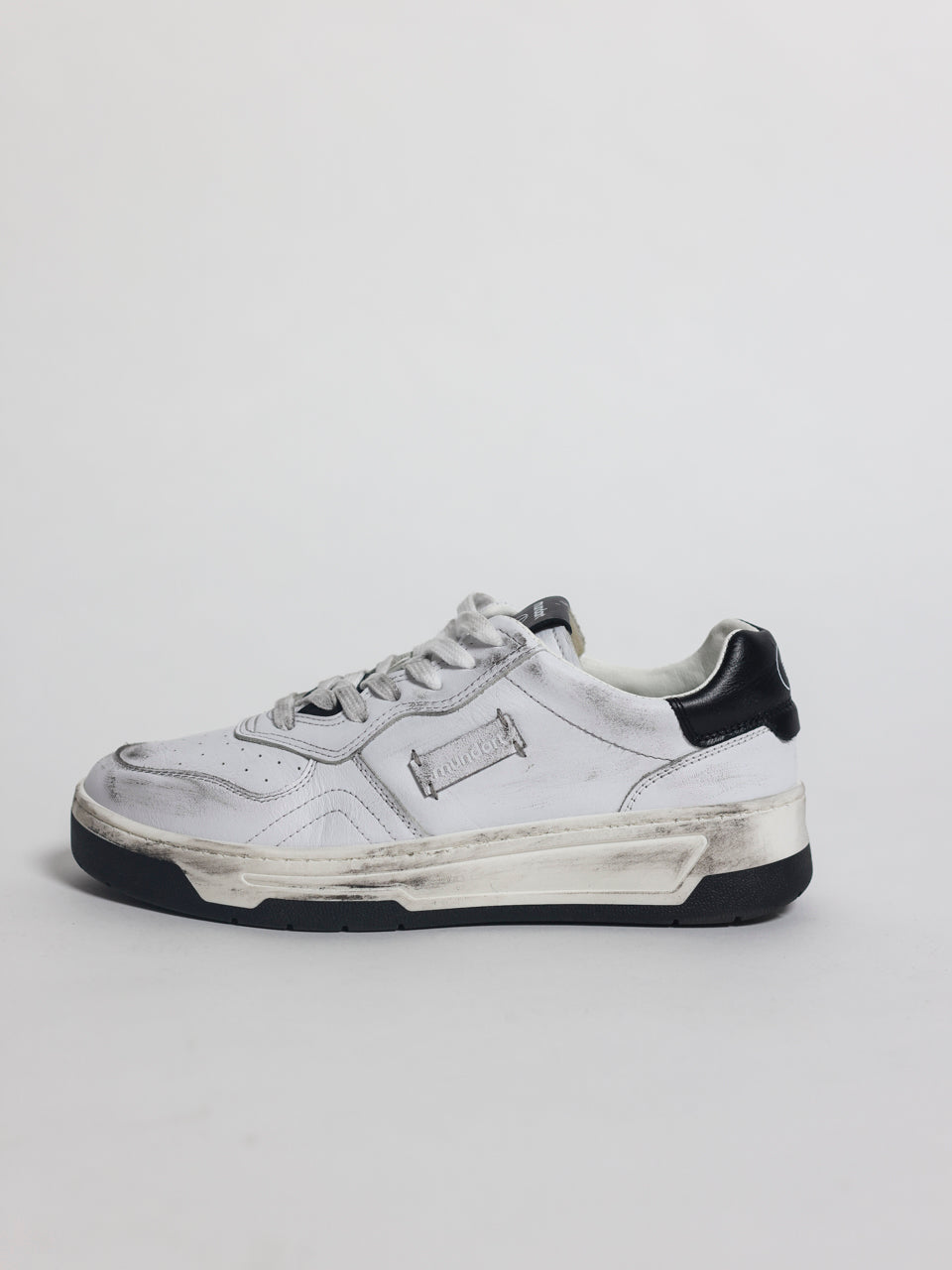 Sneaker Valle - Vintage - White/Black - Made in Spain
