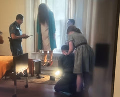 Is this Beverly Marsh and her Father? : r/WelcometoDerryTVShow