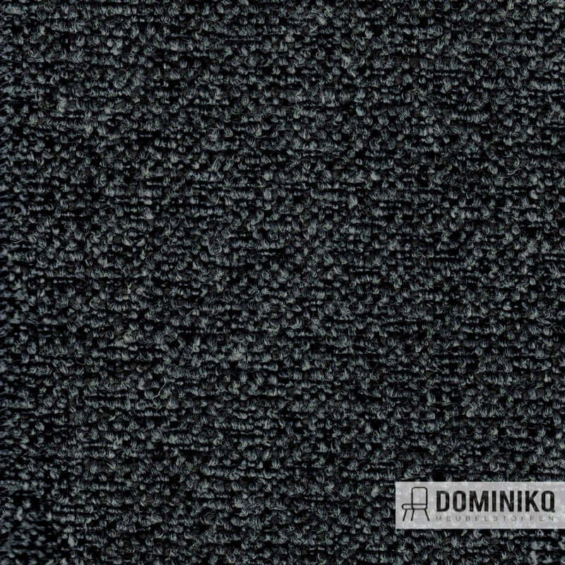 Zwarte De Ploeg Serra meubelstof met bouclé weefsel en gemêleerde kleuren. Vanaf 5 meter 10% korting op deze collectie uit 2022.